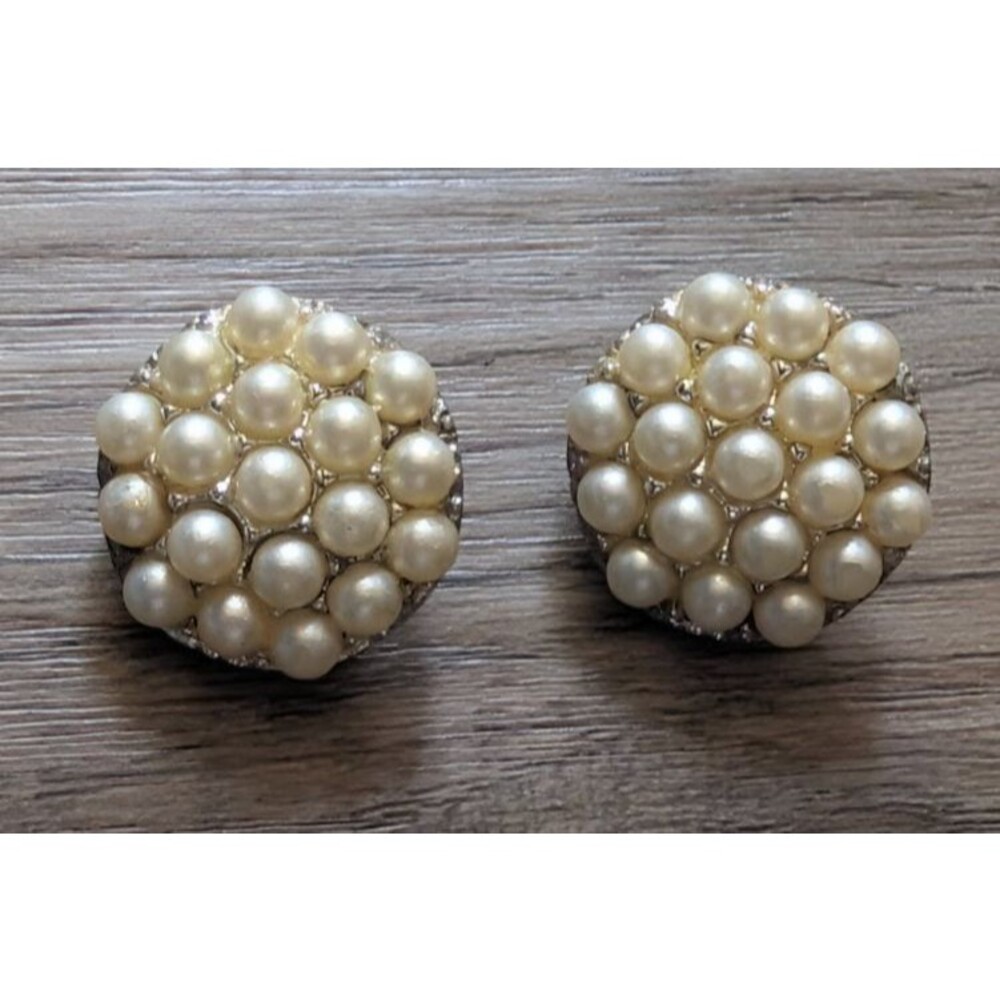 Vintage Gold Tone Faux Pearl Rhinestone Cluster Clip on Earrings Signed H&S